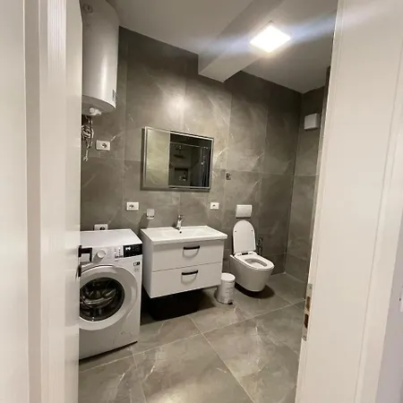 Dorina Apartman *